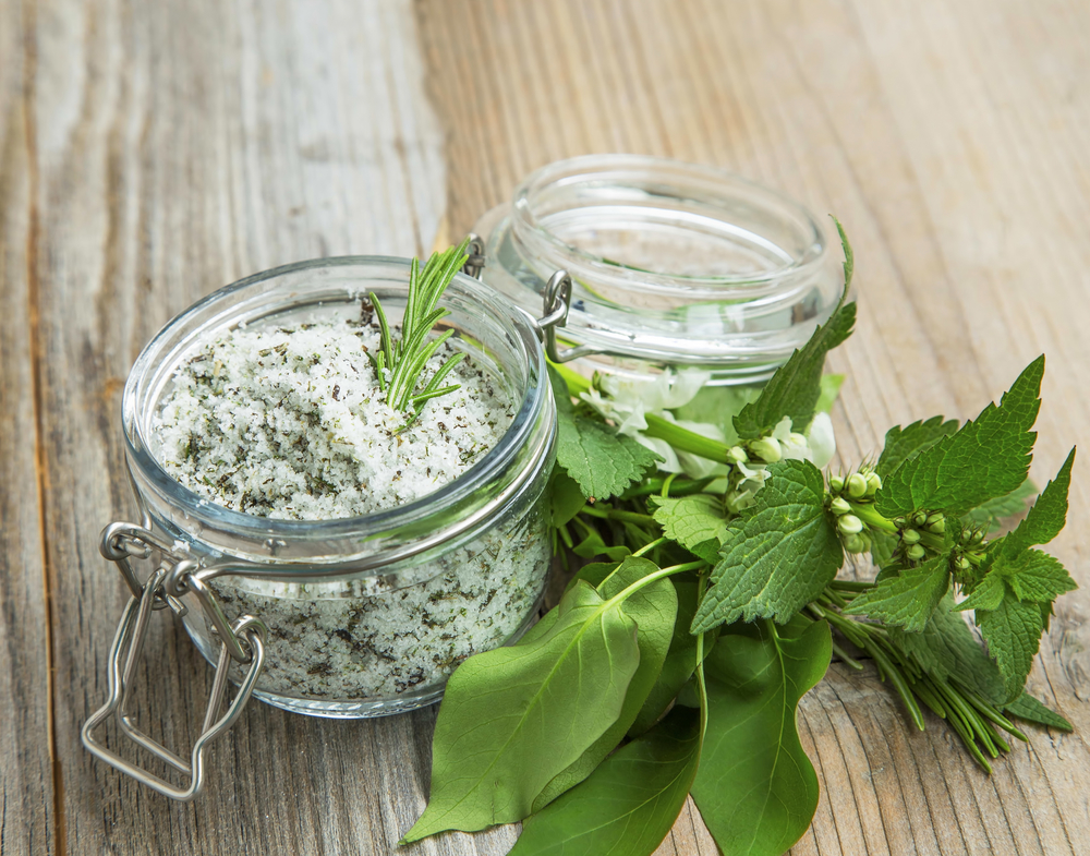 DIY flavored and seasoned salt DIY flavored and seasoned salt